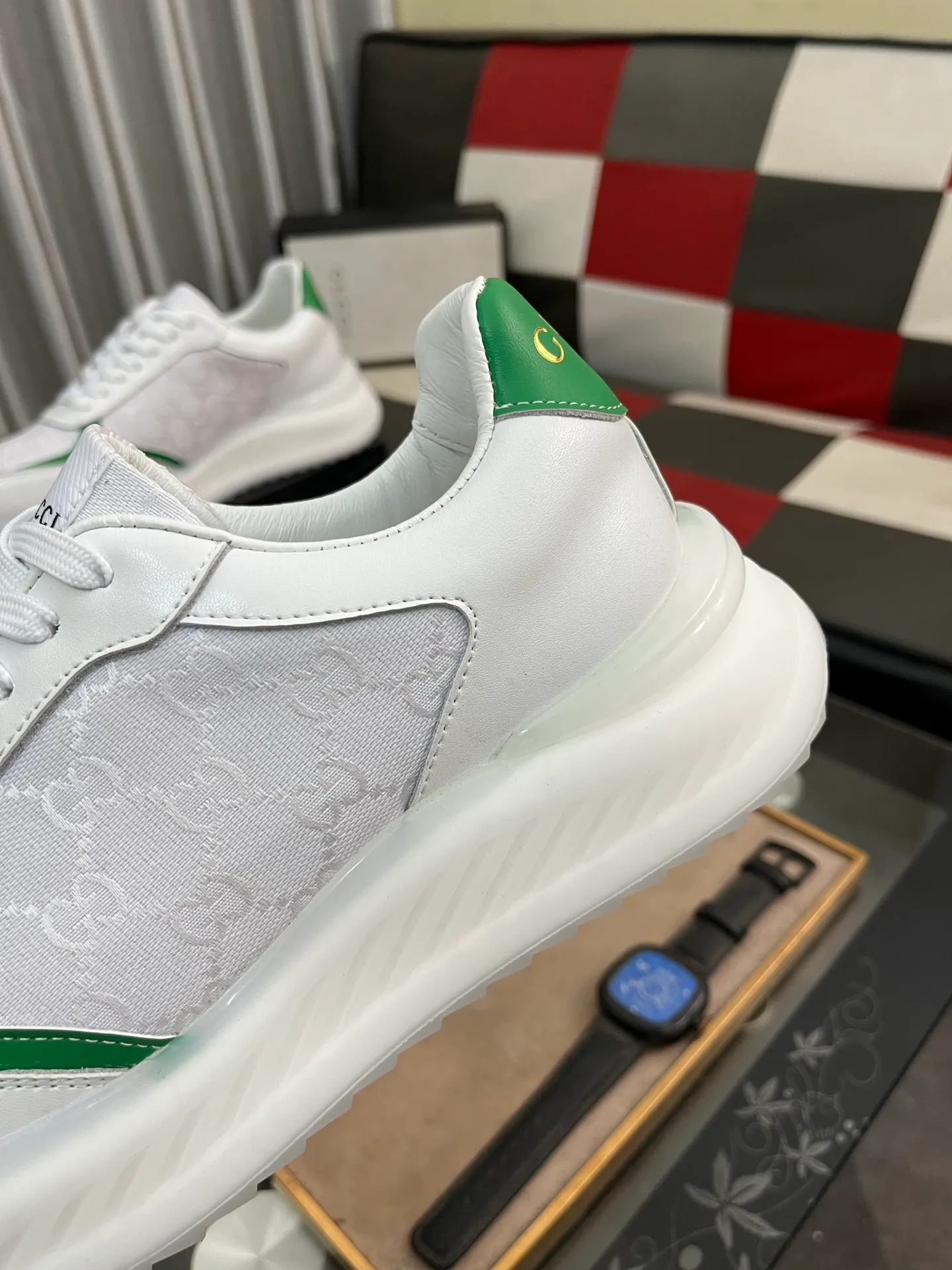 Men's shoes 💰458⌚️⌚️[GUCCI] The latest trendy men's casual shoes, the fabric is made of embossed cowhide imported from Italy, comfortable sheepskin lining + feet, the original outsole is wear-resistant and non-slip, high-level version, size: 38-444️⃣Colors available
